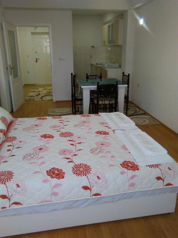 Apartman Strezoski Apartment Ohrid Ngoại thất bức ảnh